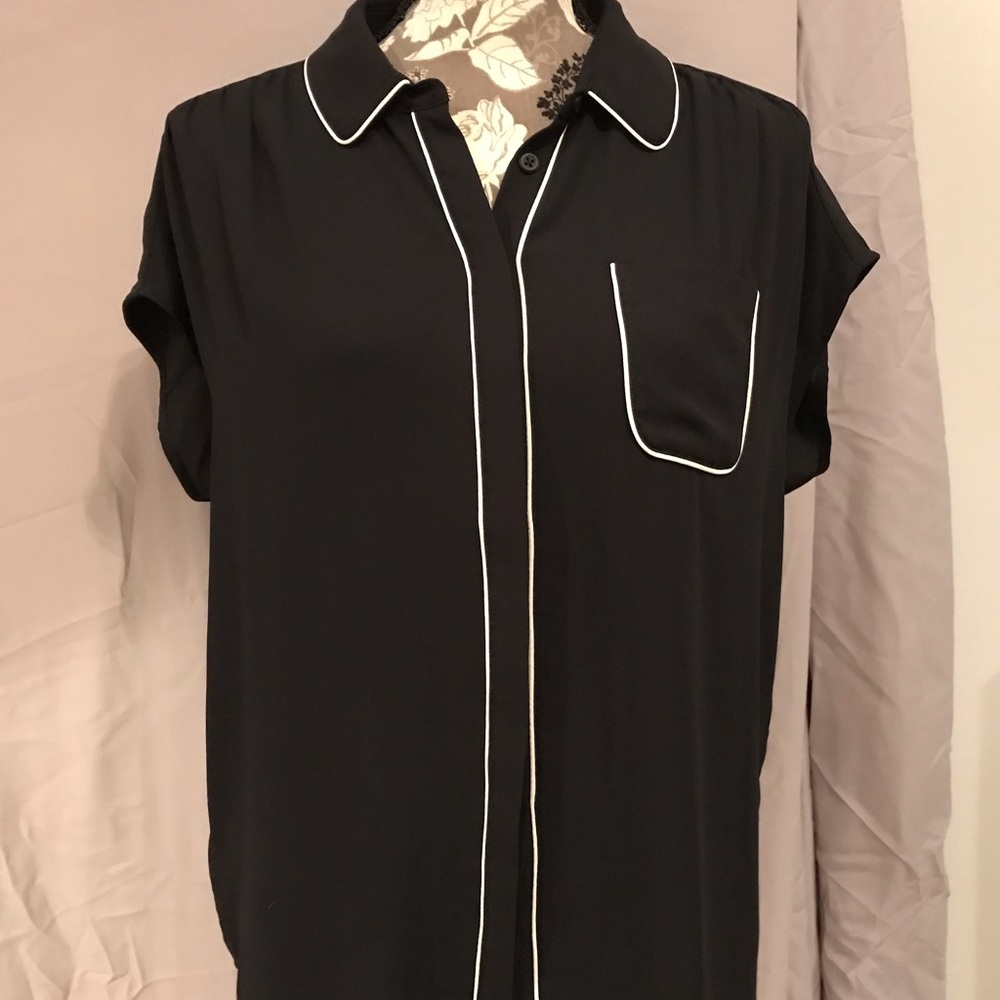 LOFT button down blouse